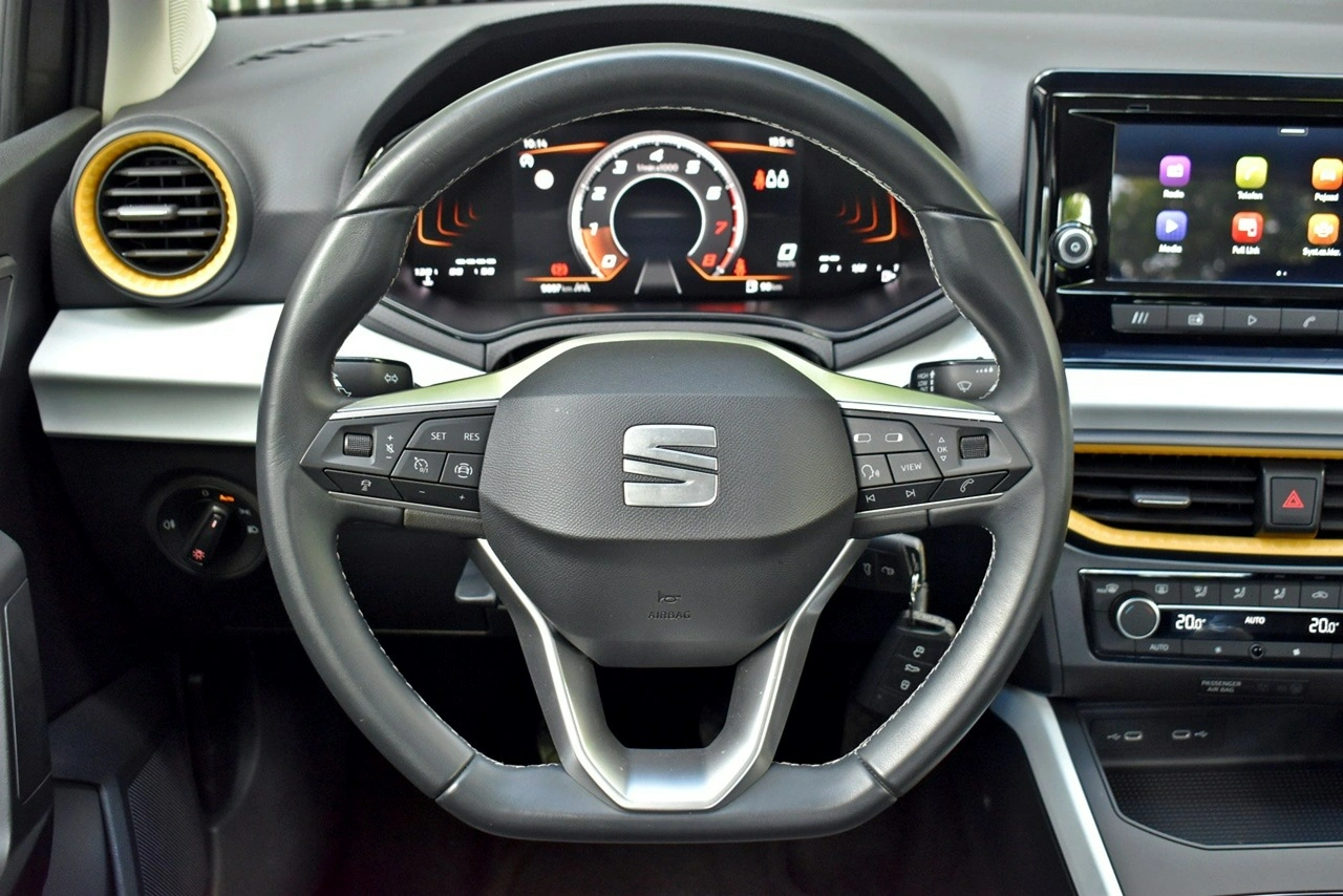 Seat Arona - Zdjęcie 13