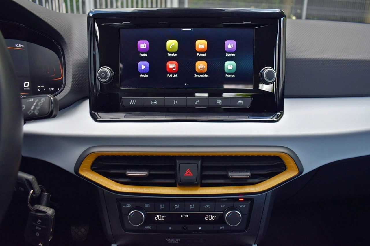 Seat Arona - Zdjęcie 17