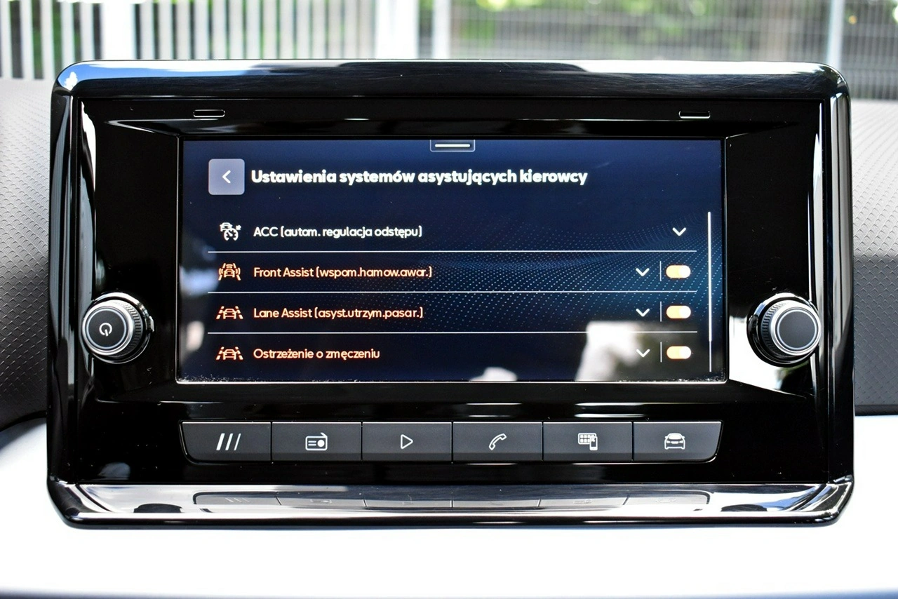 Seat Arona - Zdjęcie 19