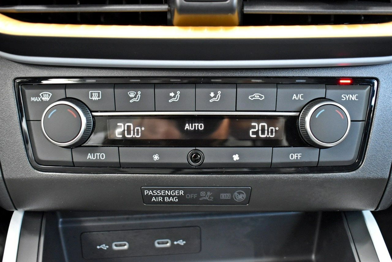 Seat Arona - Zdjęcie 21