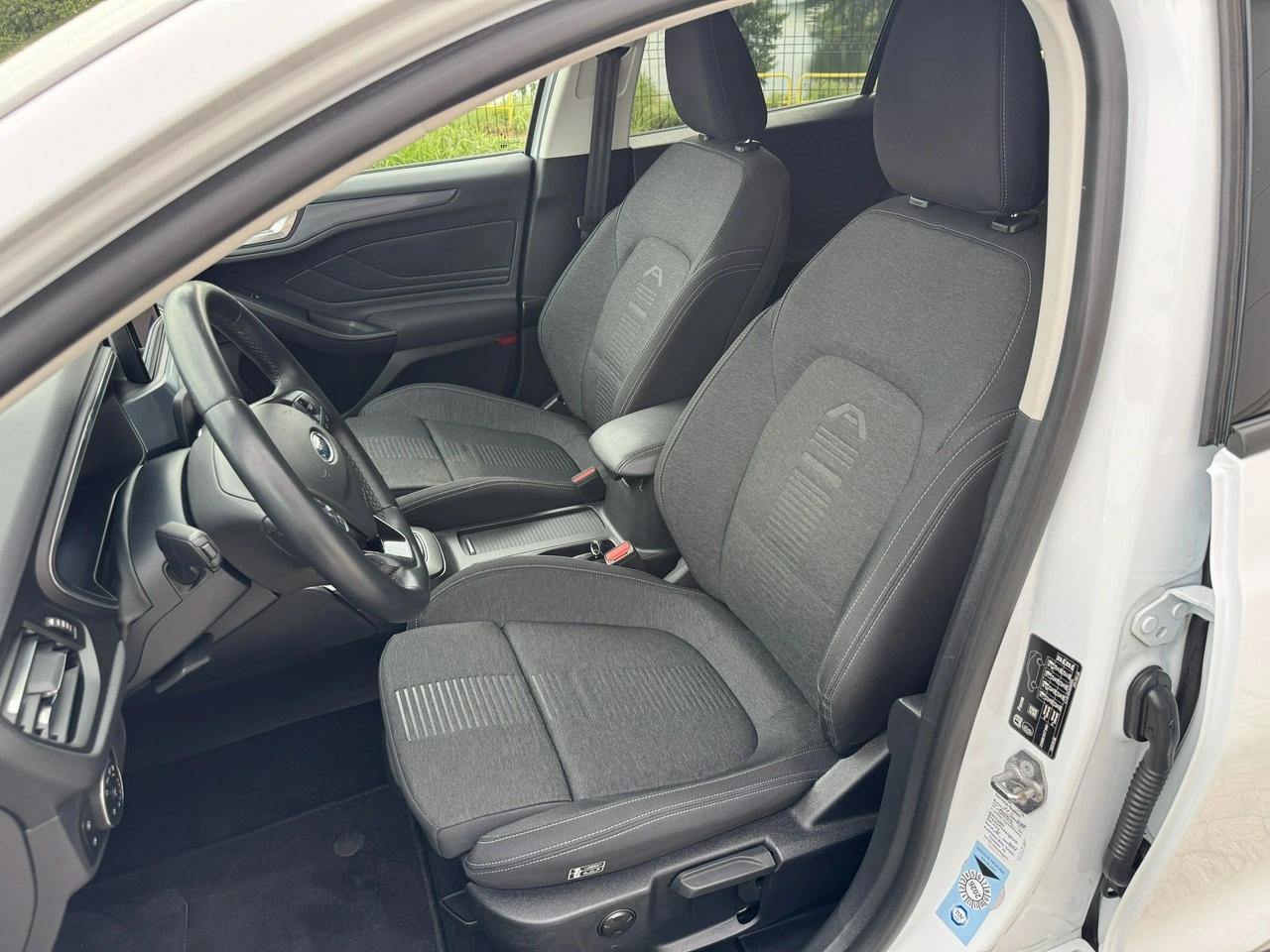 Ford Focus - Zdjęcie 12