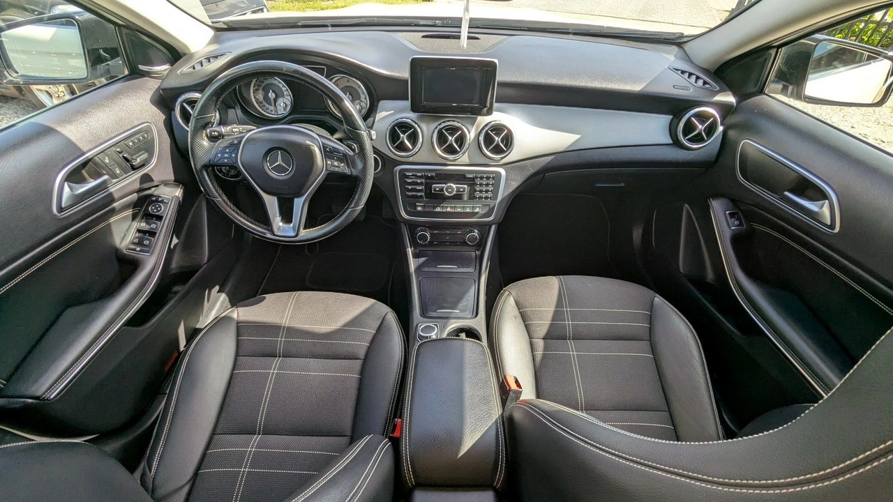 Mercedes GLA 200 - Zdjęcie 20