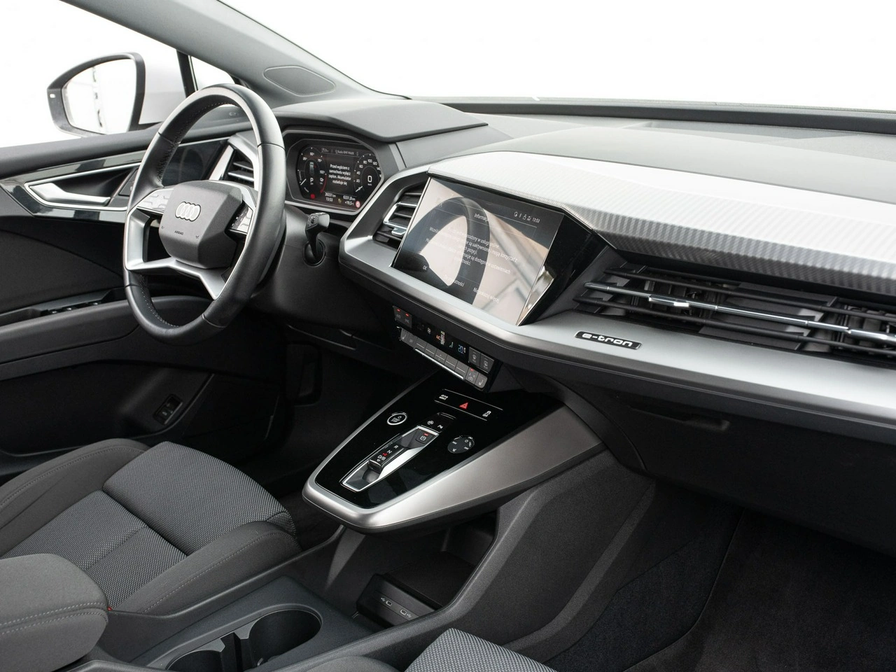 Audi Q4 e-tron - Zdjęcie 30