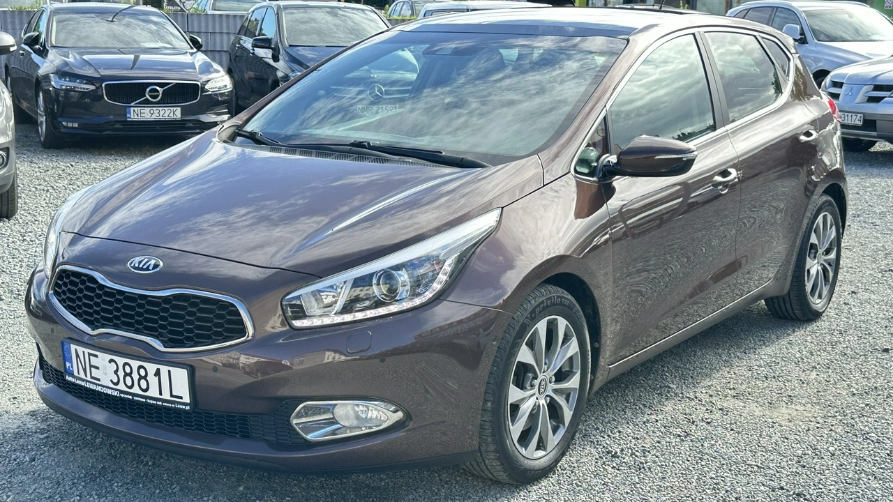 Kia Ceed - Zdjęcie 13