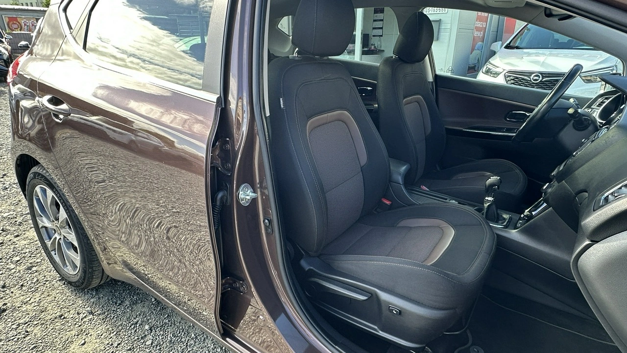 Kia Ceed - Zdjęcie 15