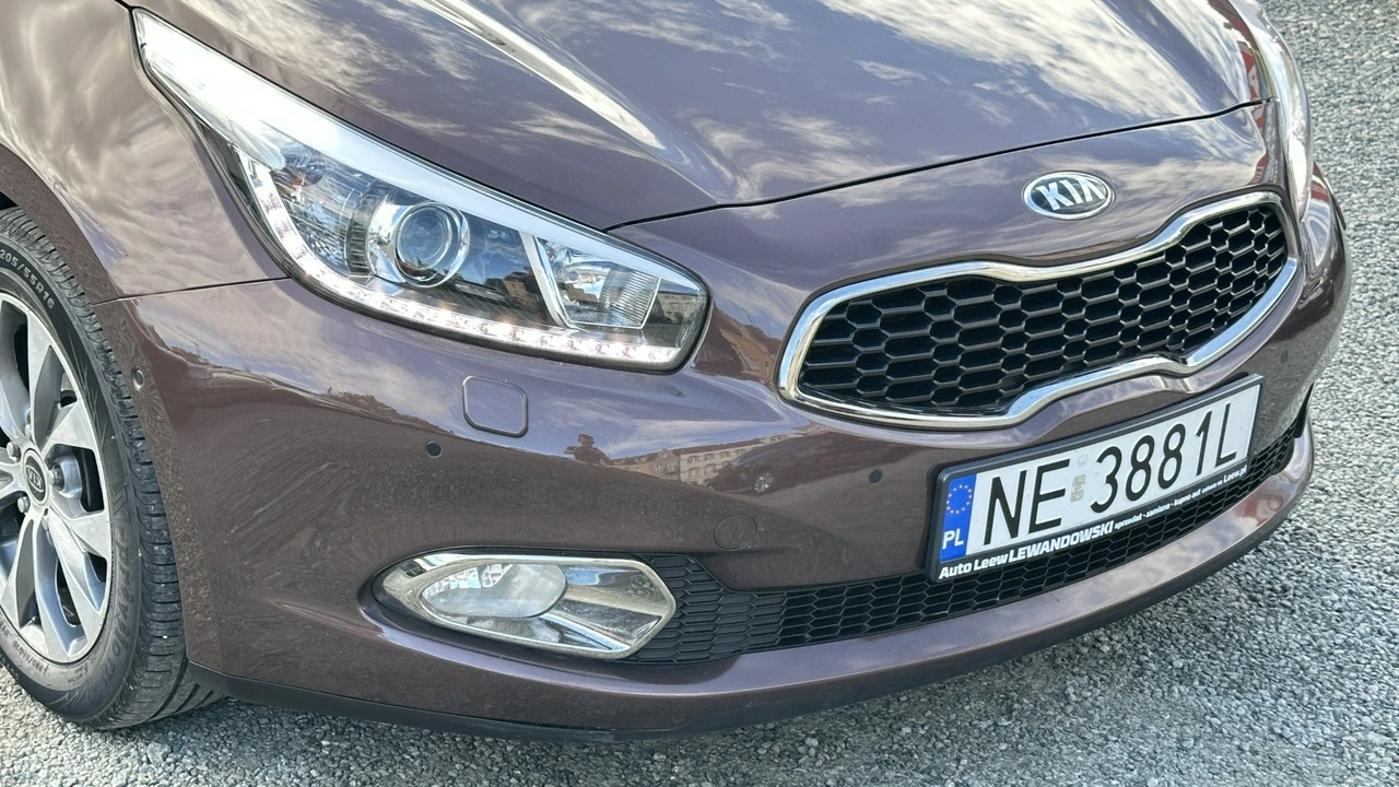 Kia Ceed - Zdjęcie 2