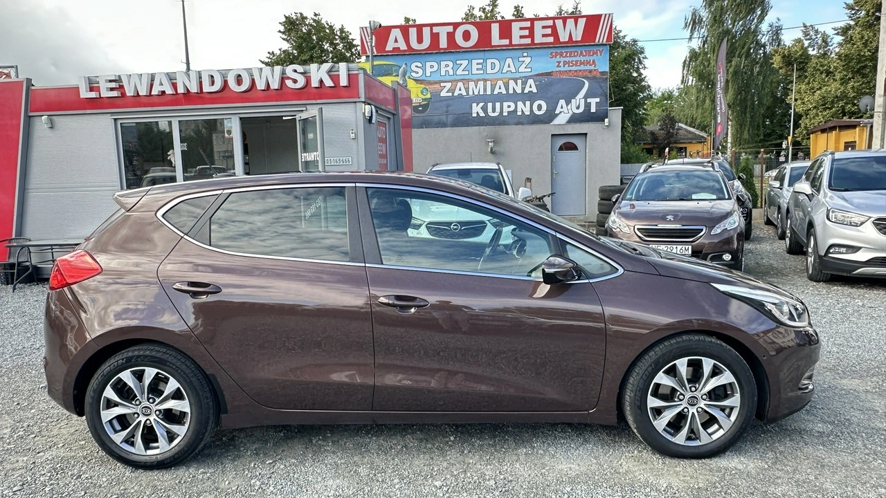 Kia Ceed - Zdjęcie 3