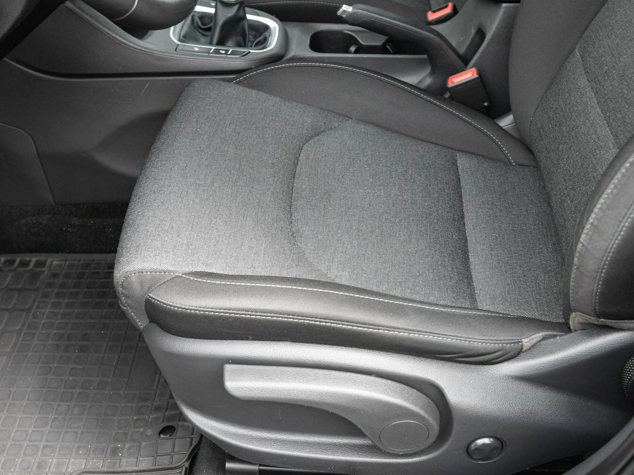 Hyundai i30 - Zdjęcie 9
