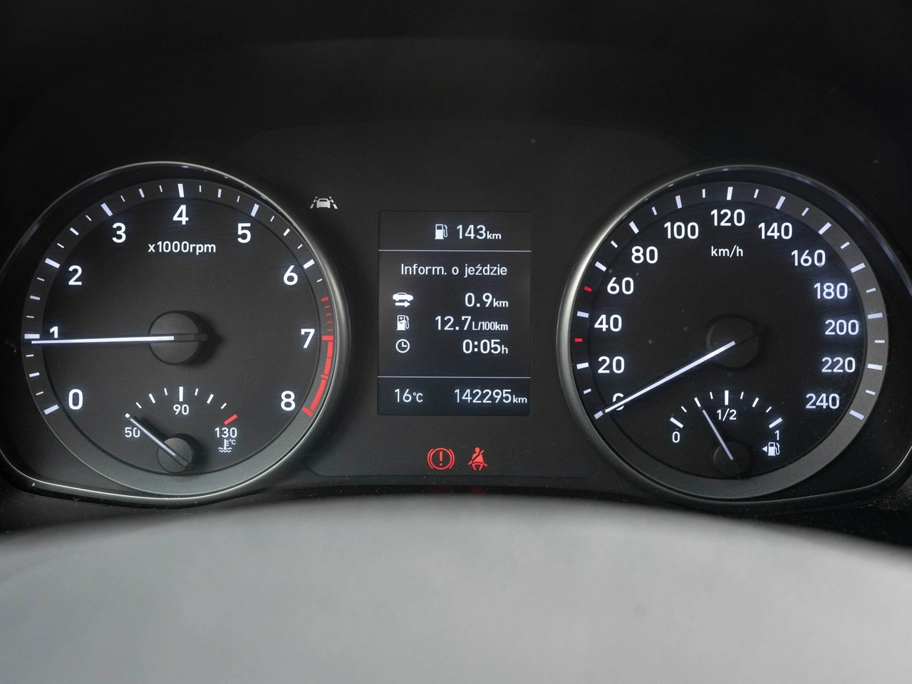 Hyundai i30 - Zdjęcie 11