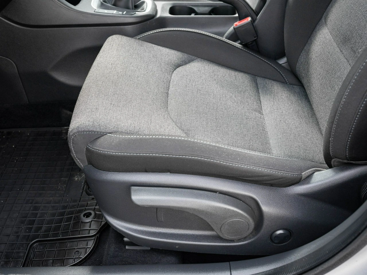 Hyundai i30 - Zdjęcie 9