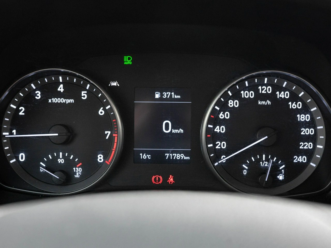Hyundai i30 - Zdjęcie 11