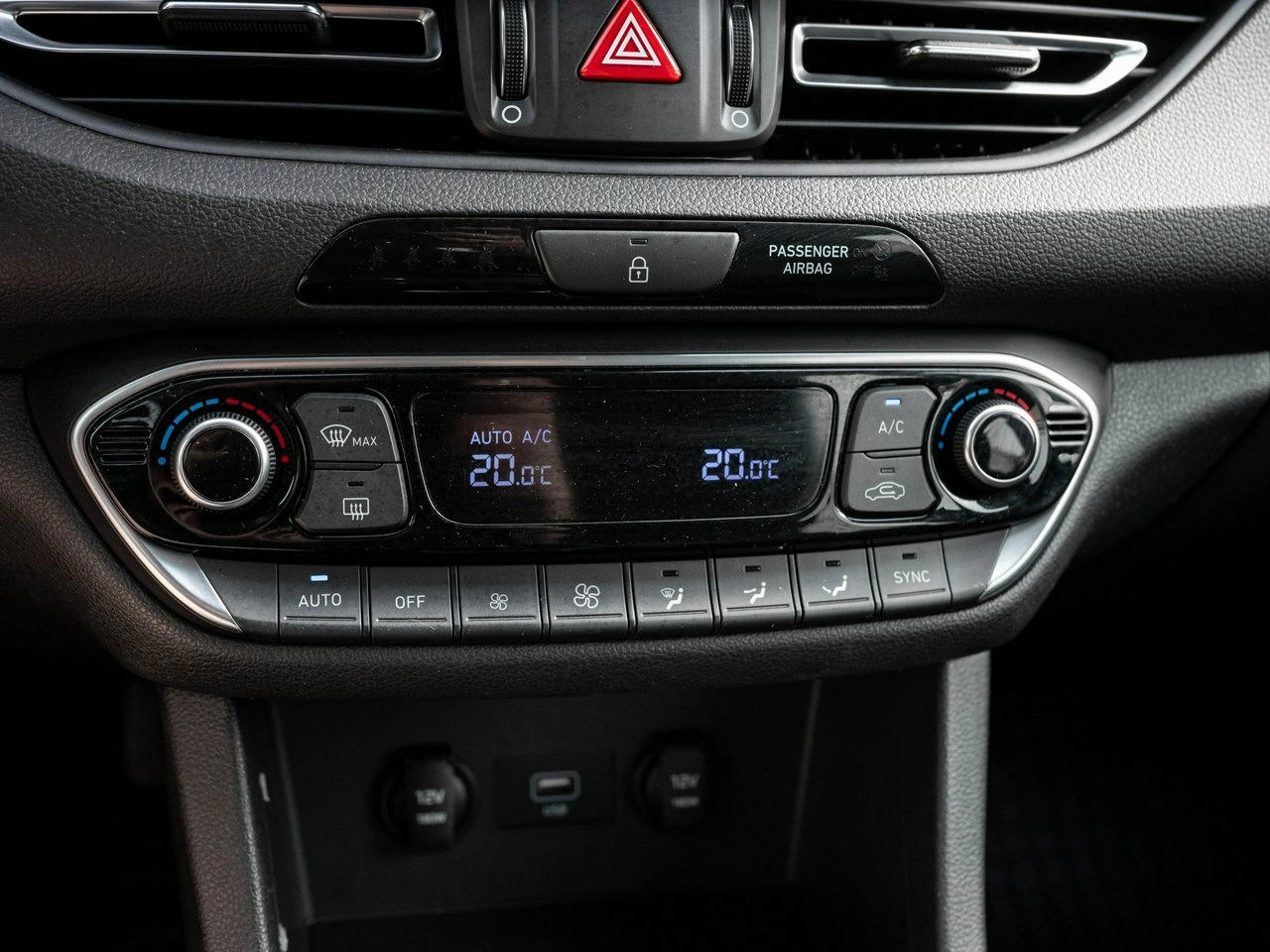 Hyundai i30 - Zdjęcie 17
