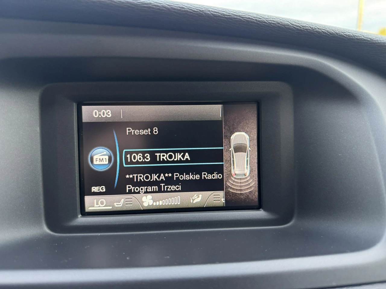 Volvo V40 Cross Country - Zdjęcie 19