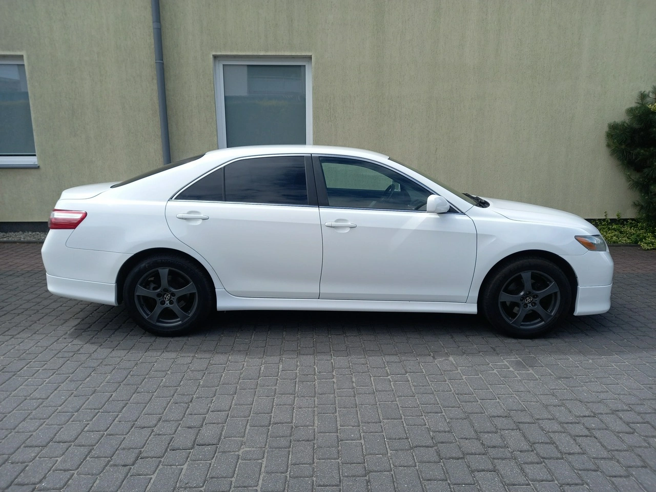 Toyota Camry - Zdjęcie 10