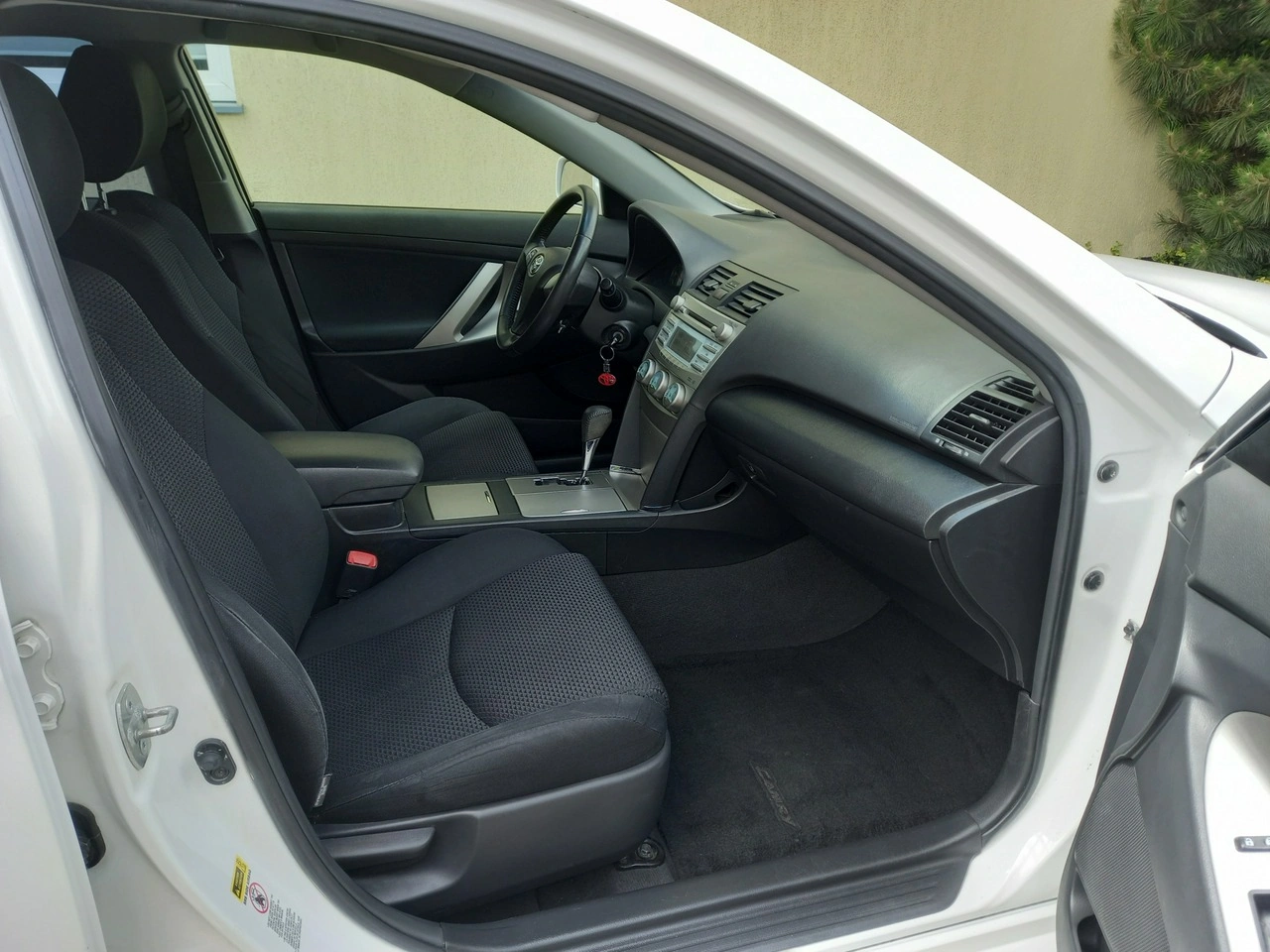 Toyota Camry - Zdjęcie 17