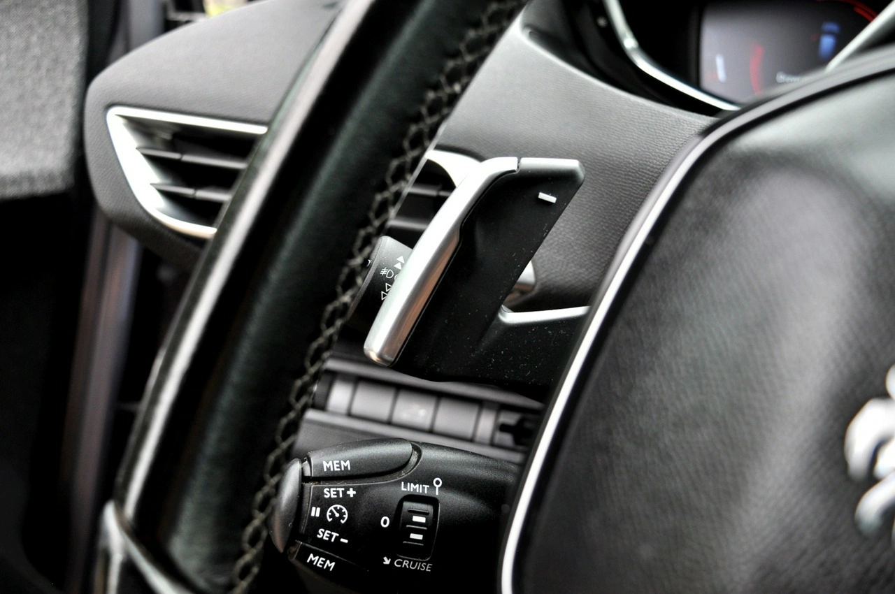 Peugeot 3008 - Zdjęcie 21