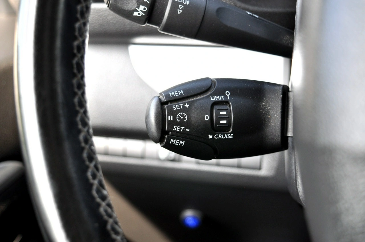 Peugeot Expert - Zdjęcie 20