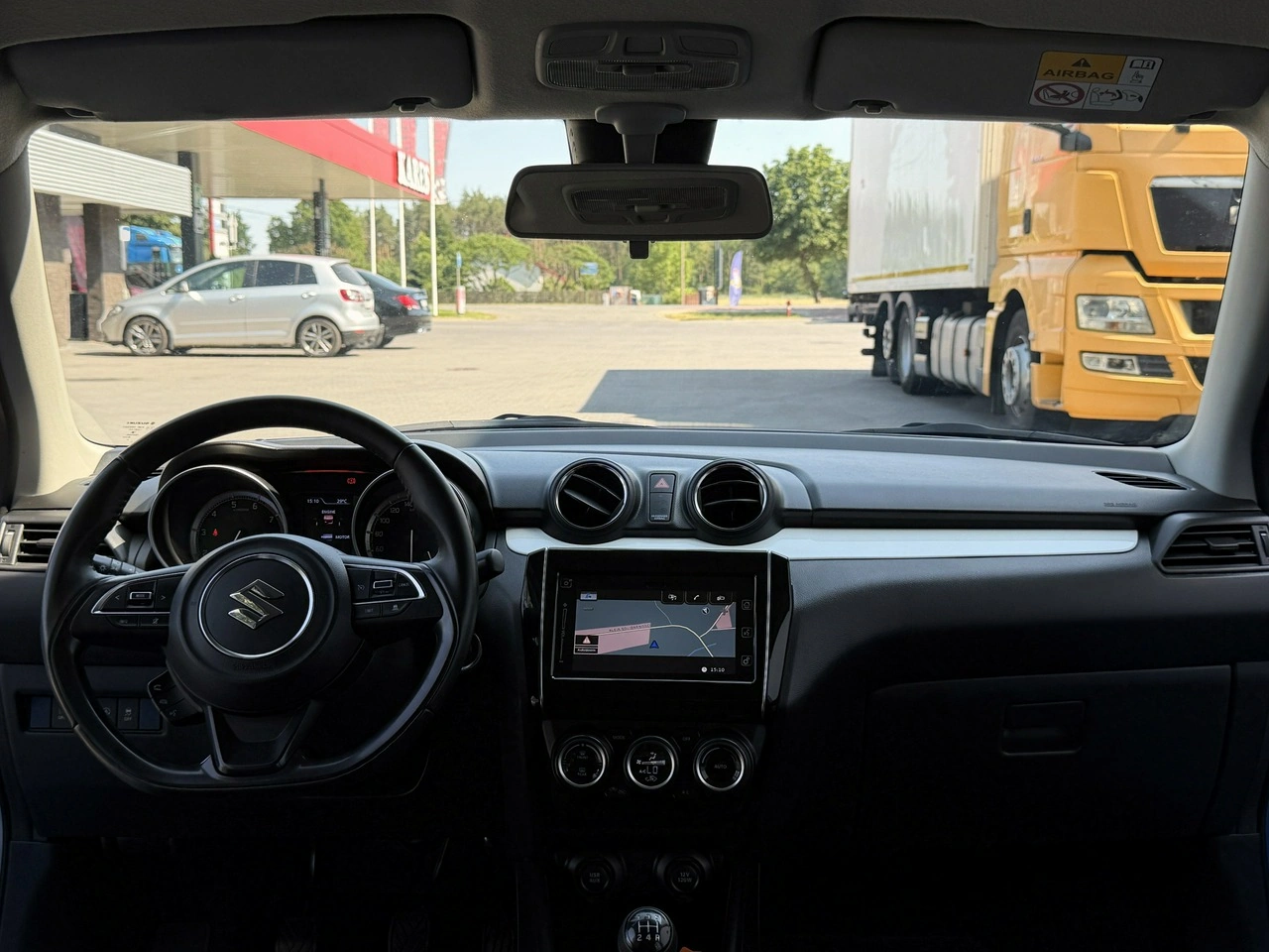 Suzuki Swift - Zdjęcie 4