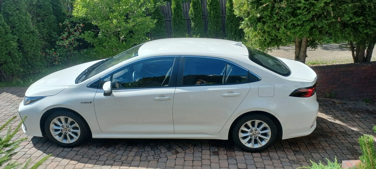 Toyota Corolla - Zdjęcie 29