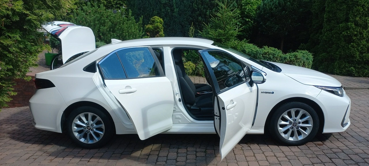 Toyota Corolla - Zdjęcie 33