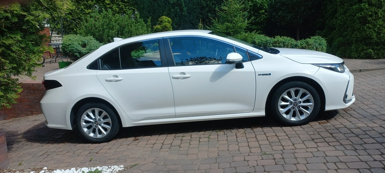 Toyota Corolla - Zdjęcie 37