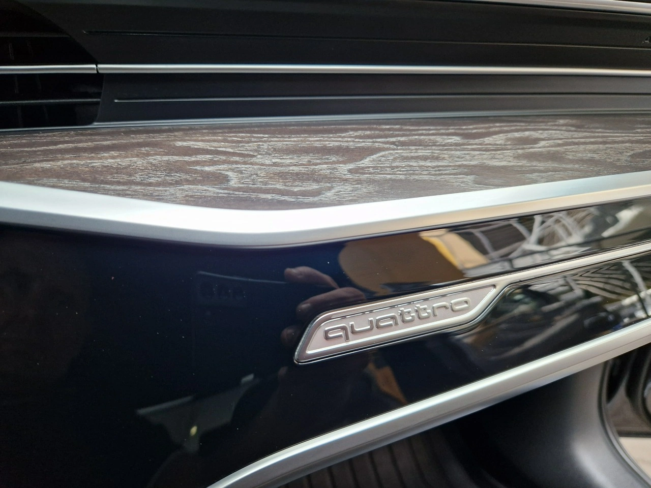 Audi A6 - Zdjęcie 18