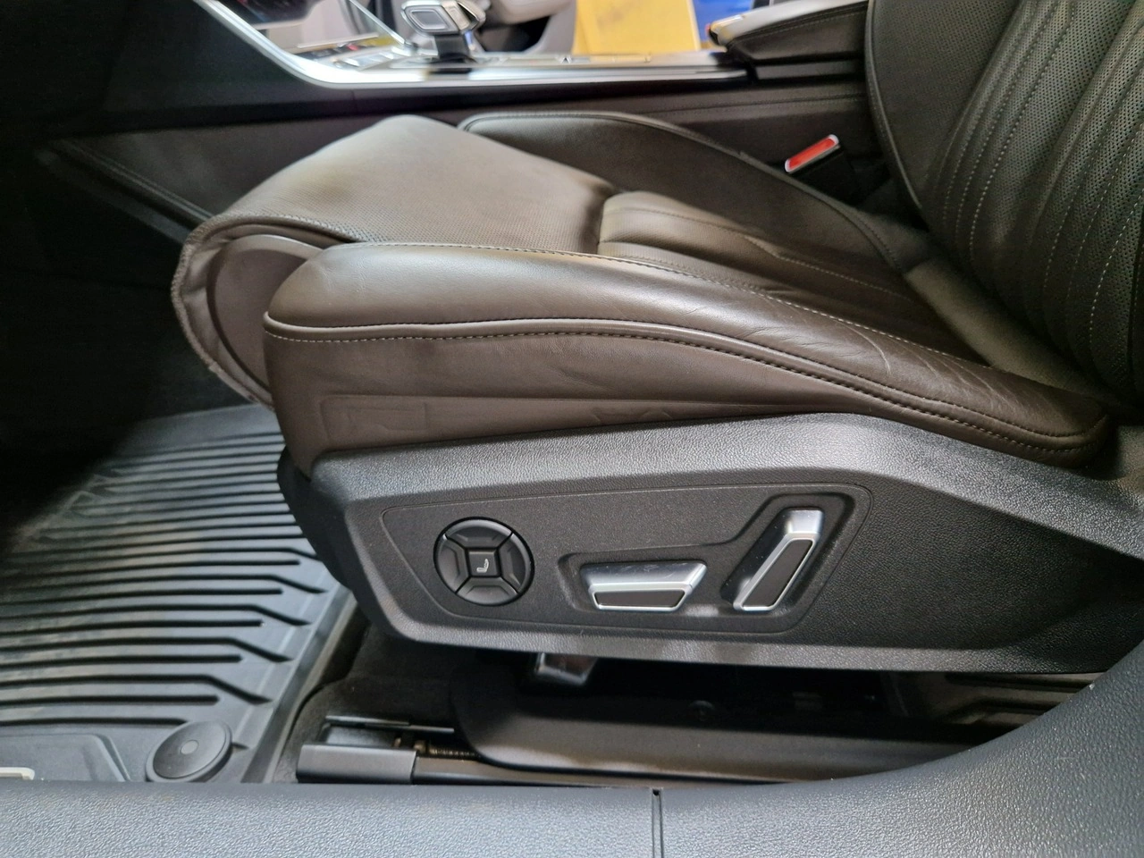 Audi A6 - Zdjęcie 19