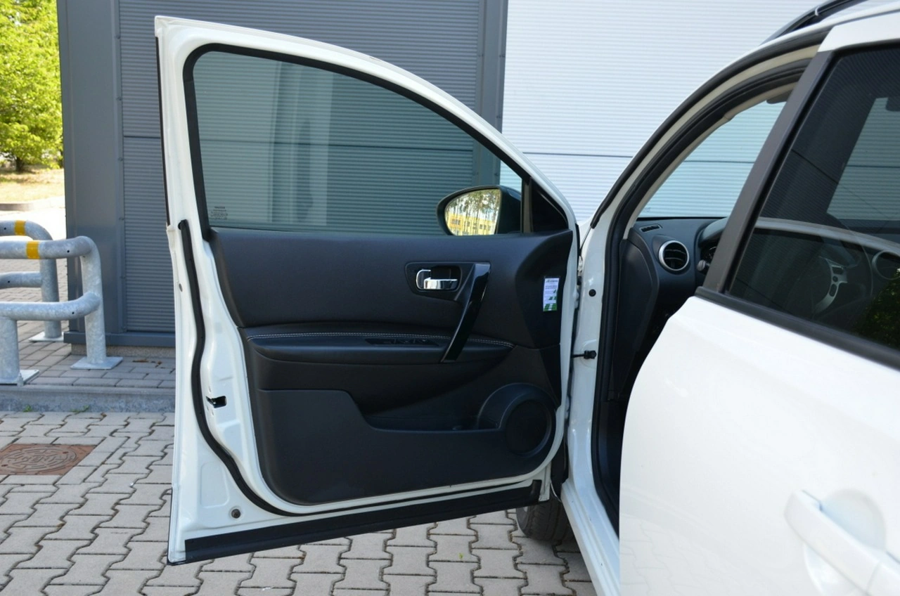 Nissan Qashqai - Zdjęcie 18