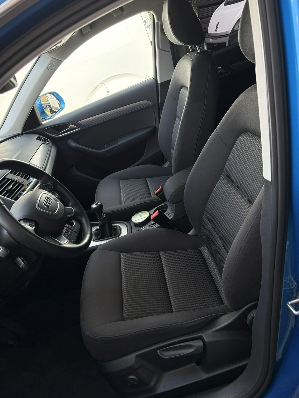 Audi Q3 - Zdjęcie 13