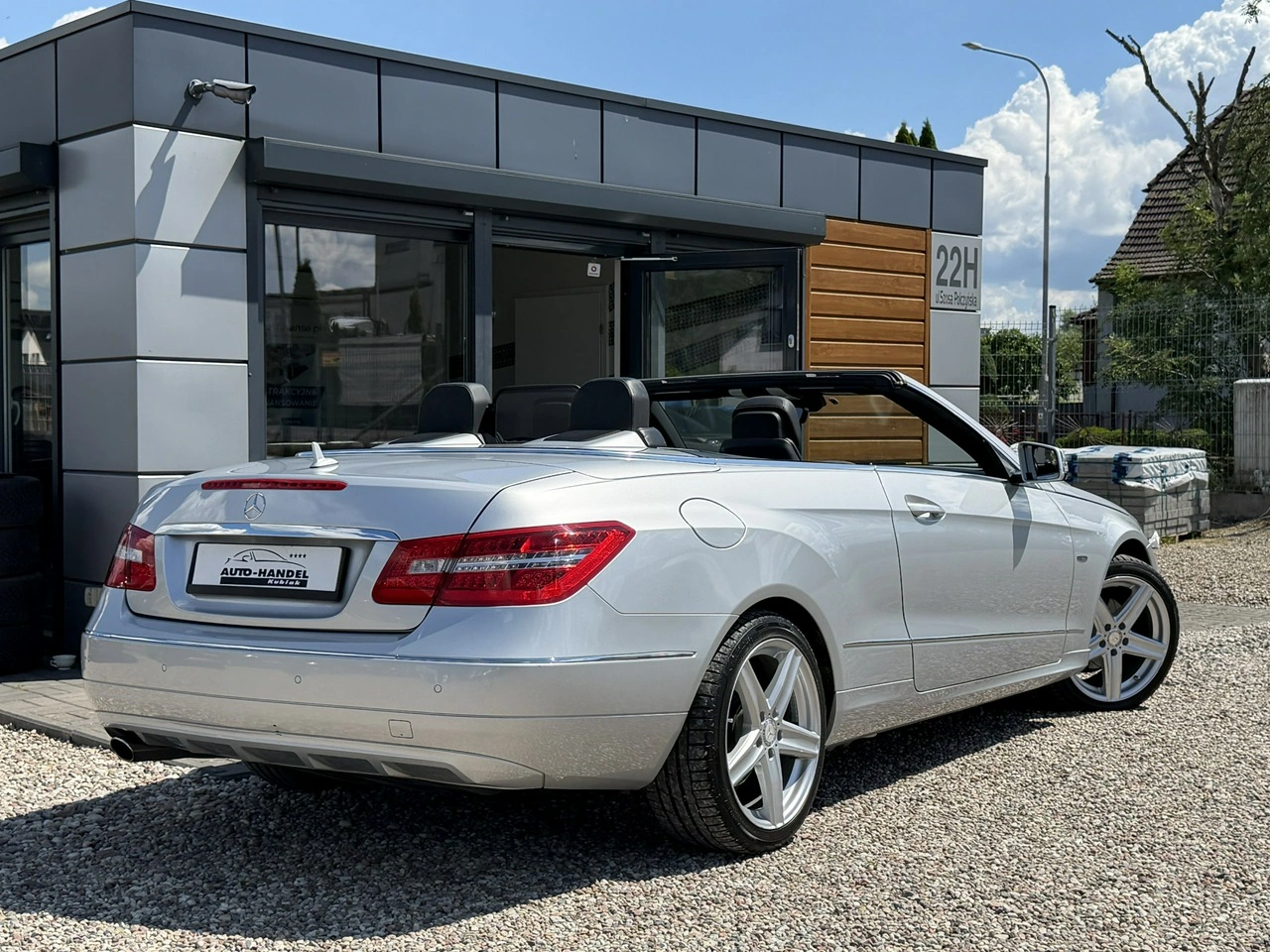 Mercedes E 200 - Zdjęcie 7