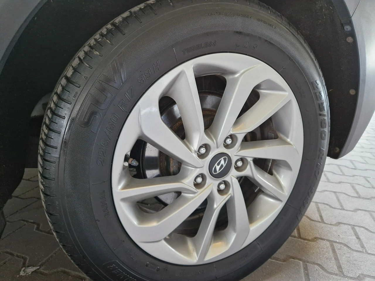 Hyundai Tucson - Zdjęcie 11