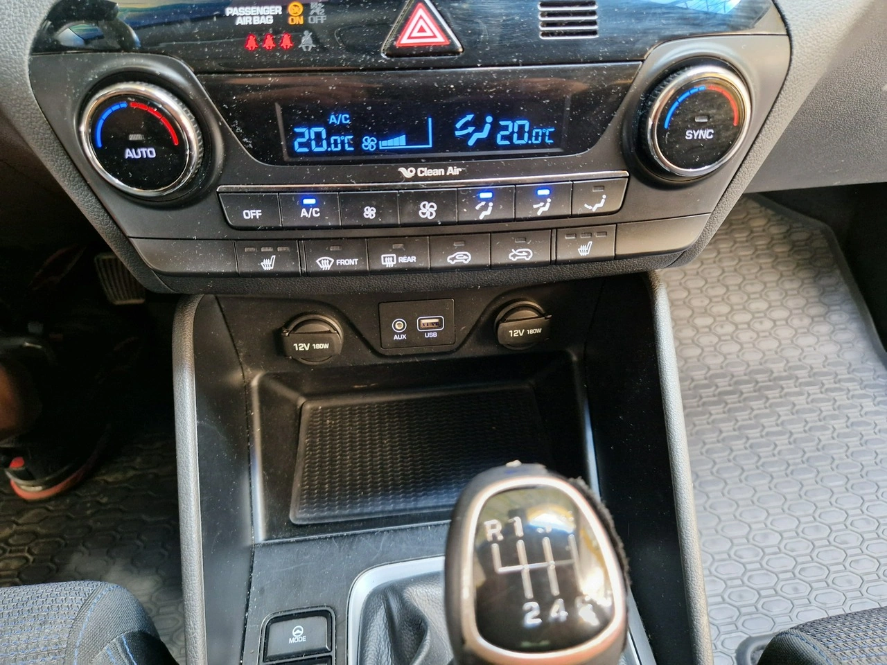 Hyundai Tucson - Zdjęcie 18