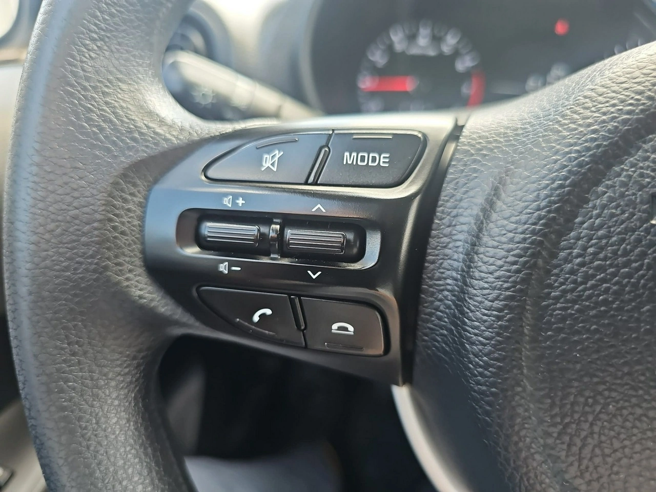 Kia Picanto - Zdjęcie 12