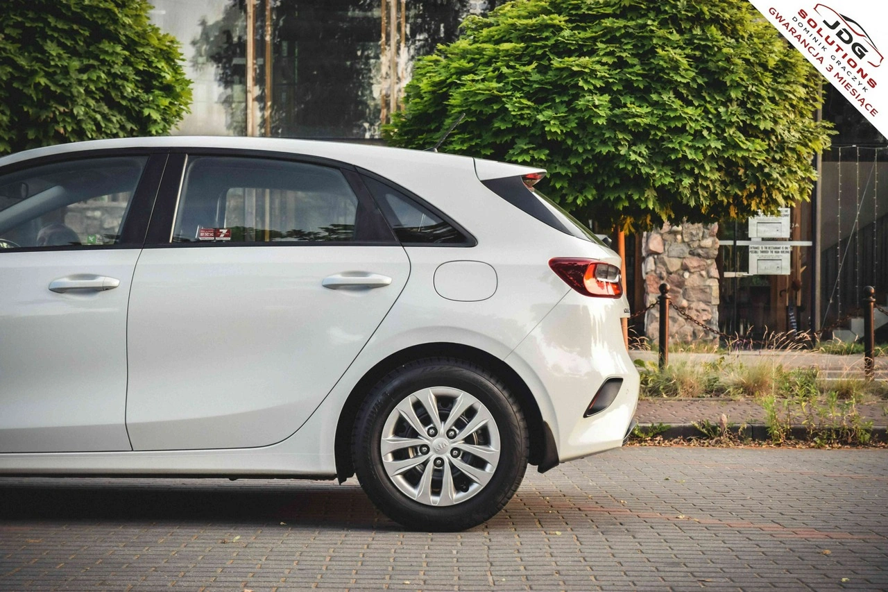 Kia Ceed - Zdjęcie 10