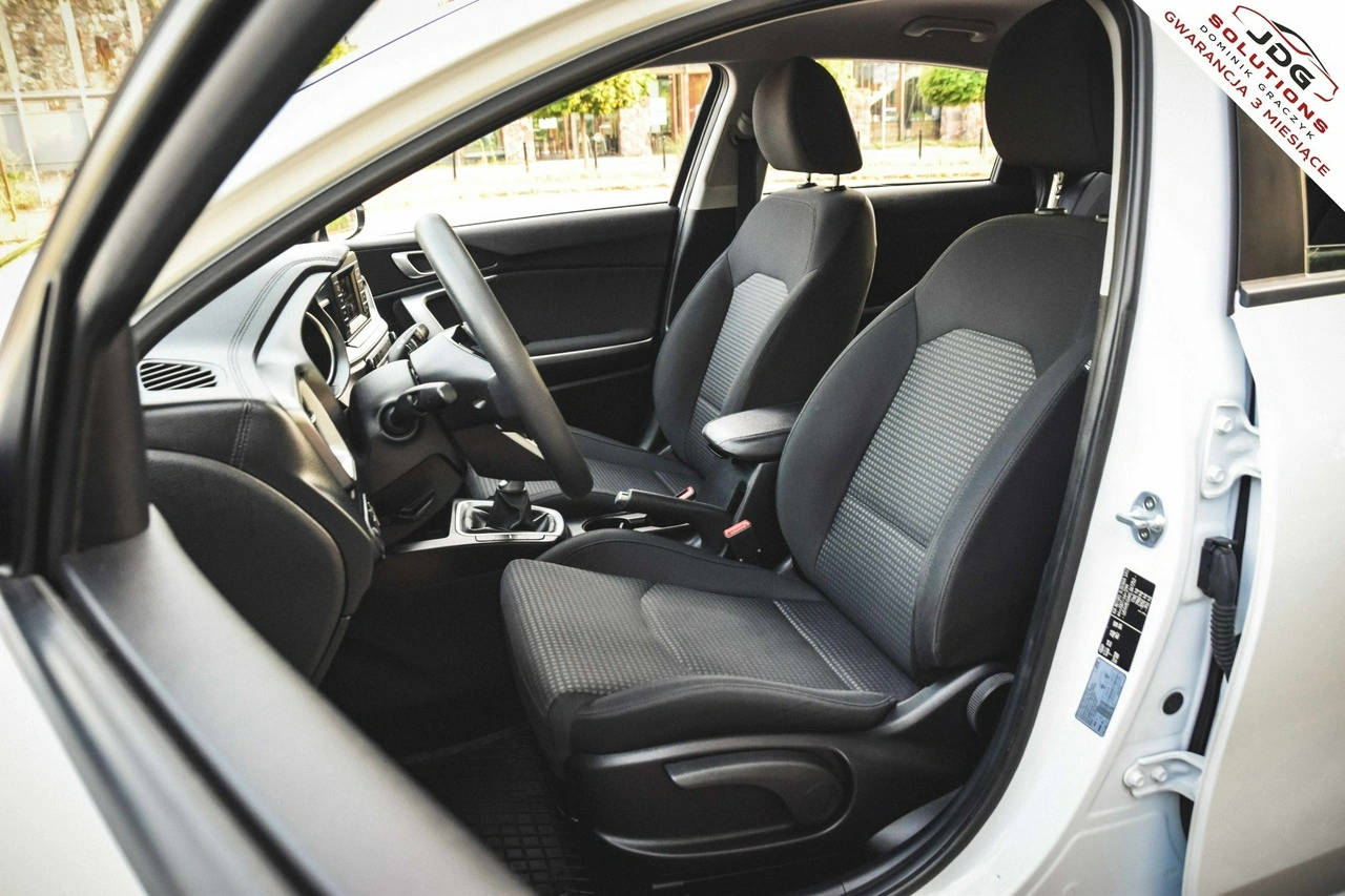 Kia Ceed - Zdjęcie 14