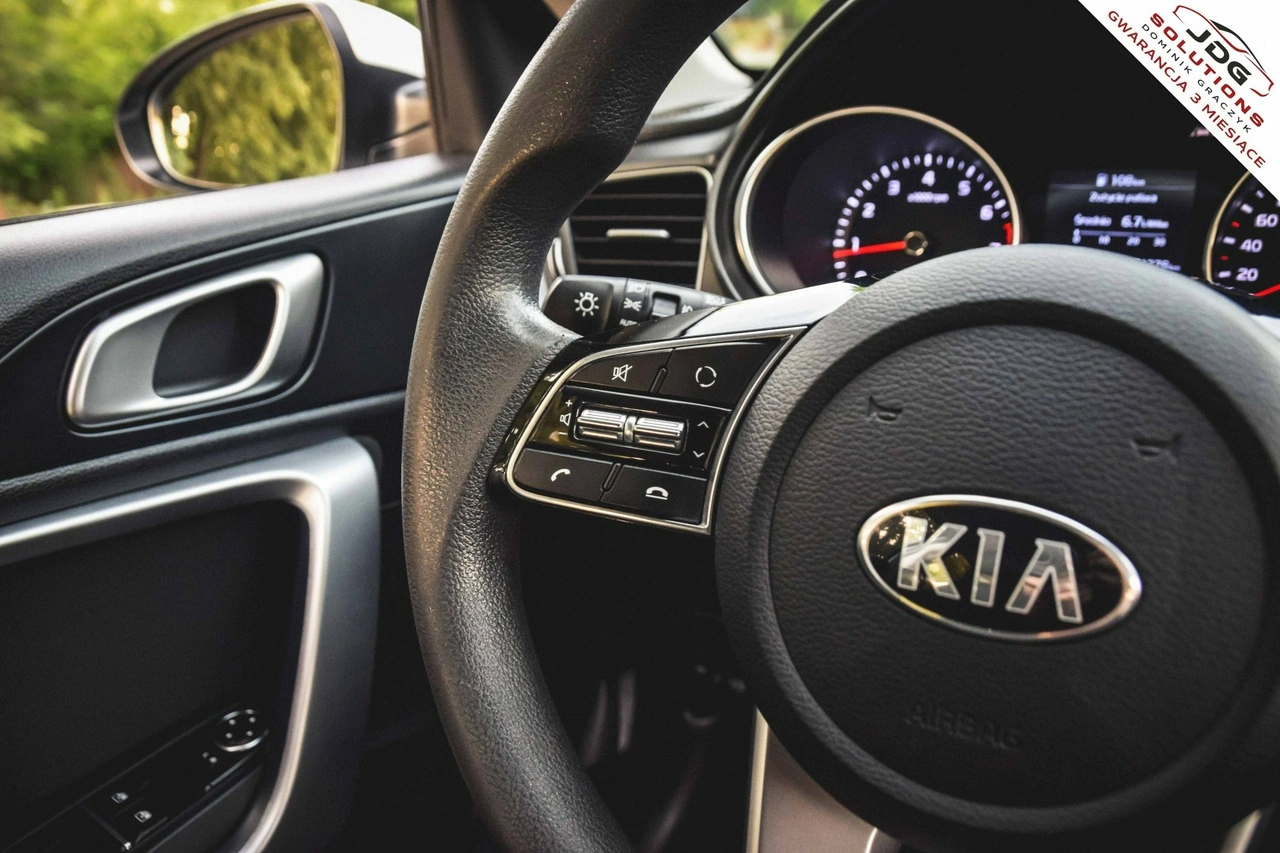 Kia Ceed - Zdjęcie 20