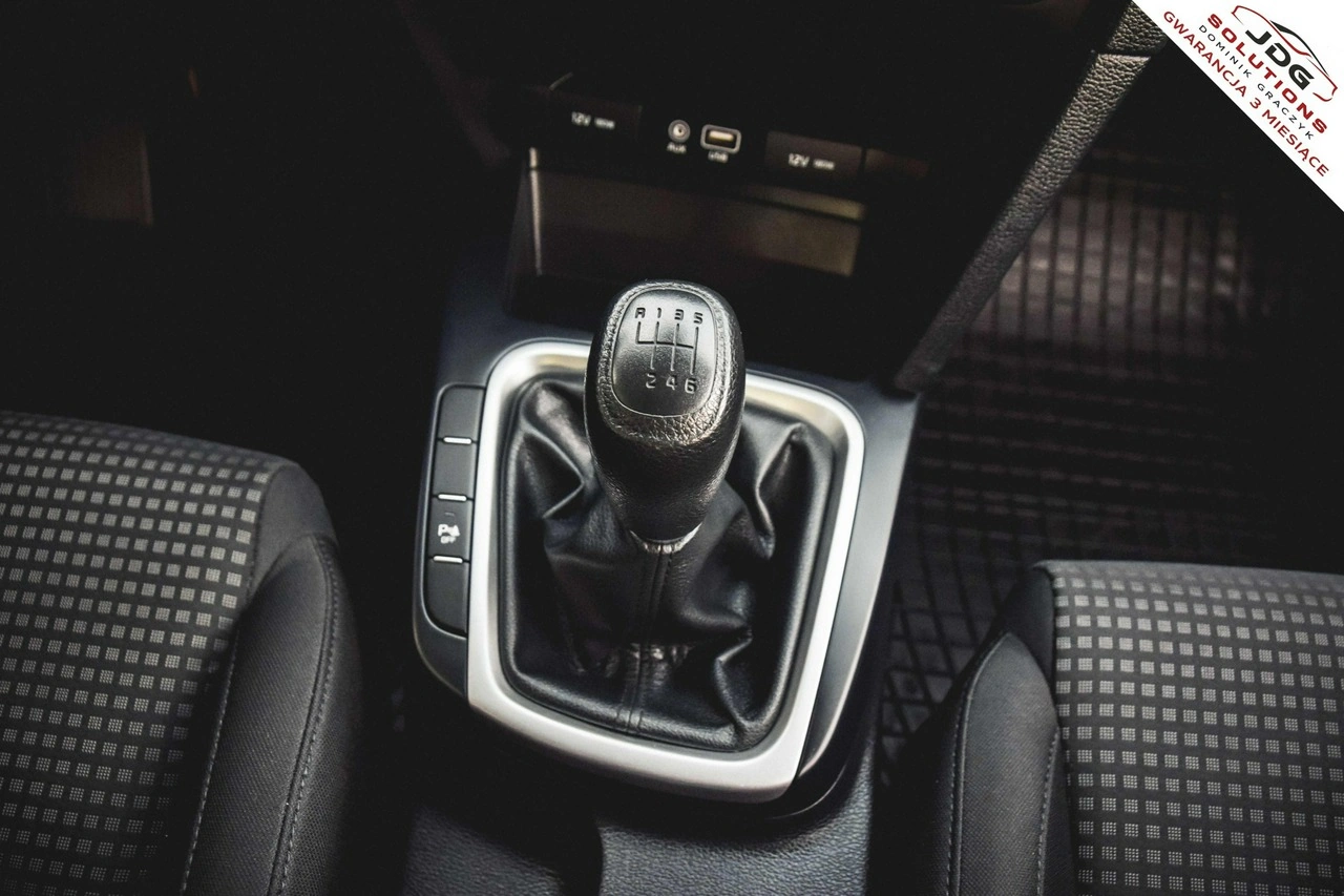 Kia Ceed - Zdjęcie 25