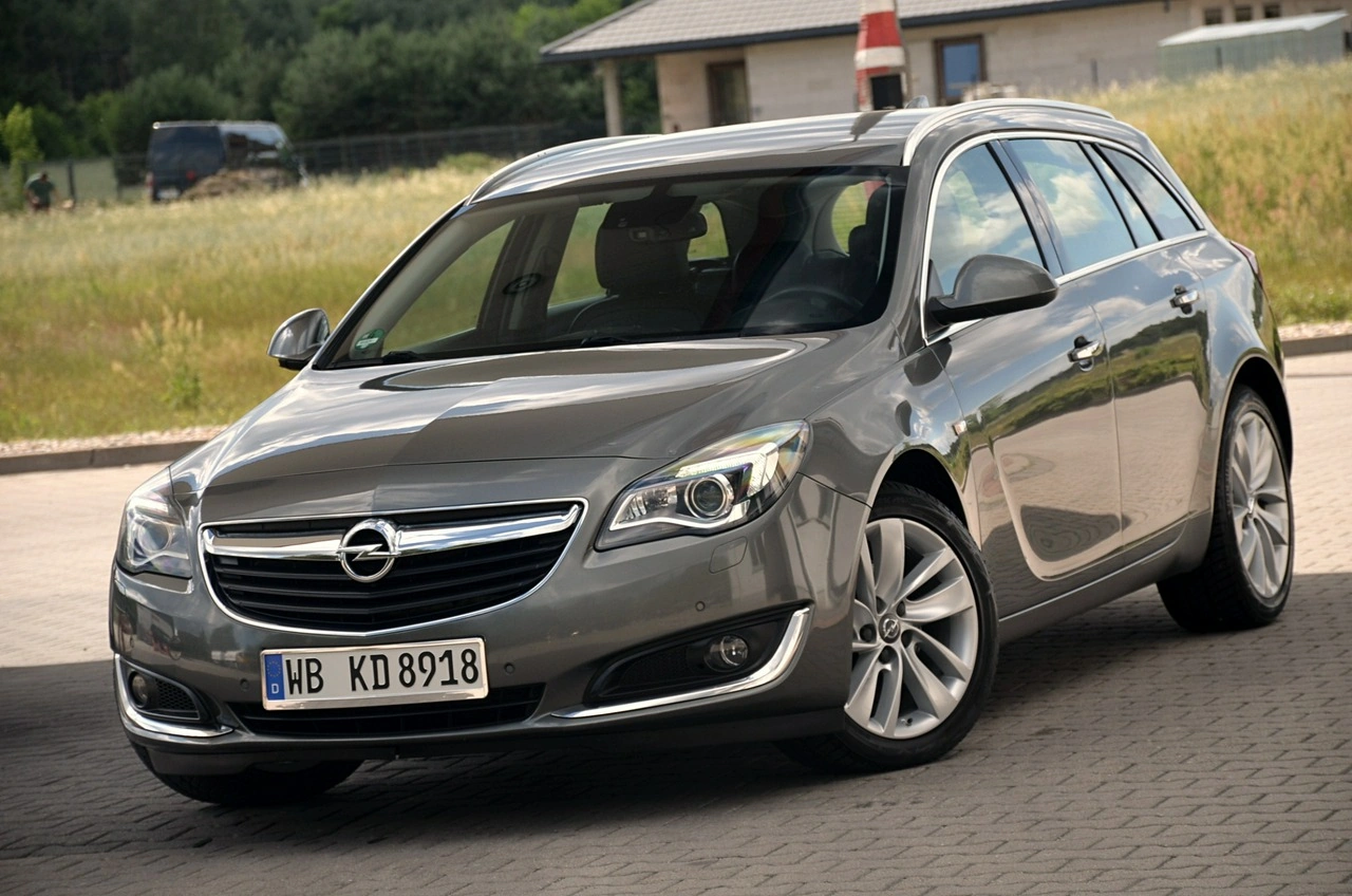 Opel Insignia Sports Tourer - Zdjęcie 4