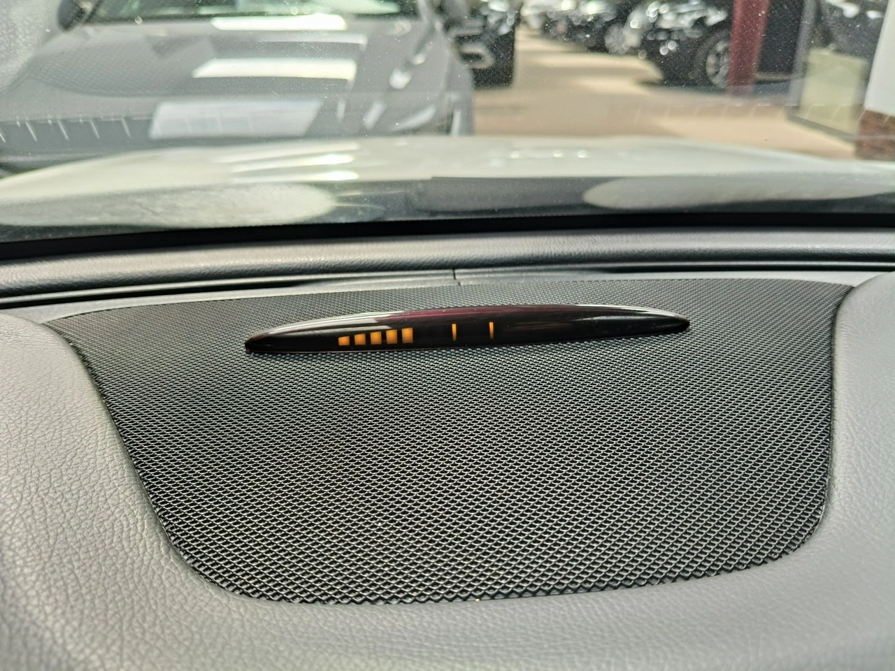 Mercedes CLA 180 - Zdjęcie 23