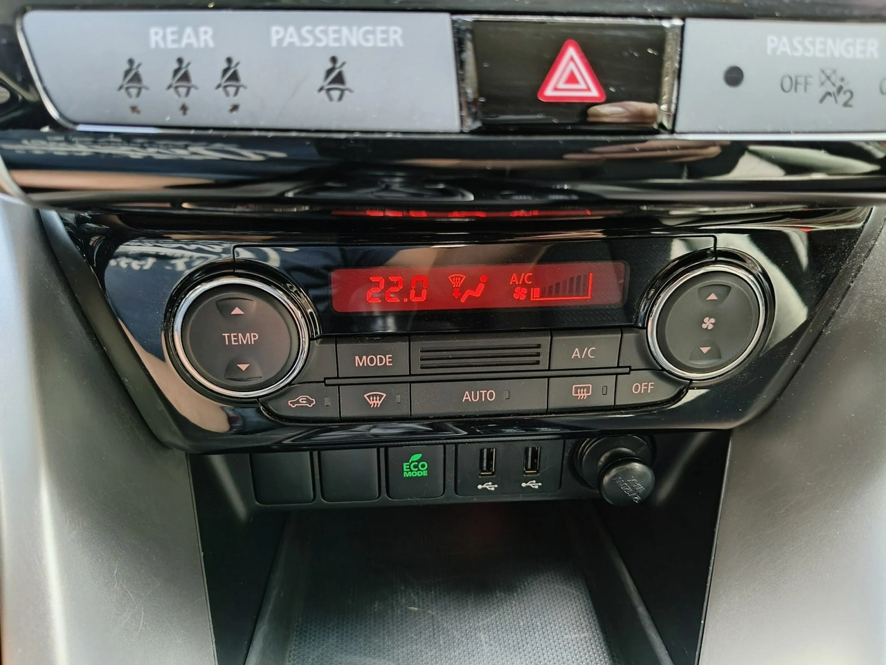 Mitsubishi Eclipse Cross - Zdjęcie 23