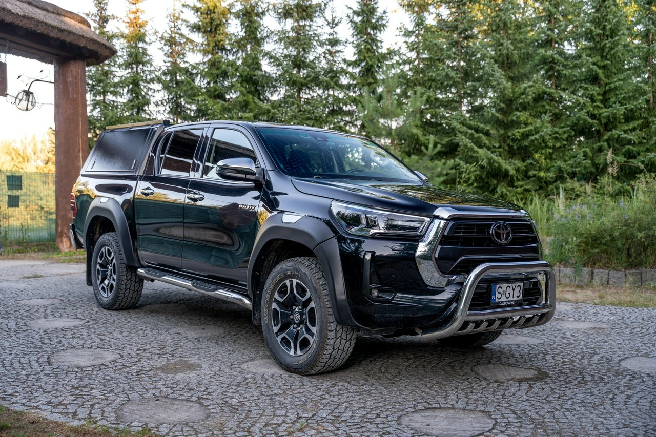 Toyota Hilux - Zdjęcie 9