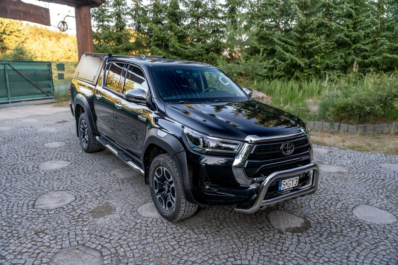 Toyota Hilux - Zdjęcie 16