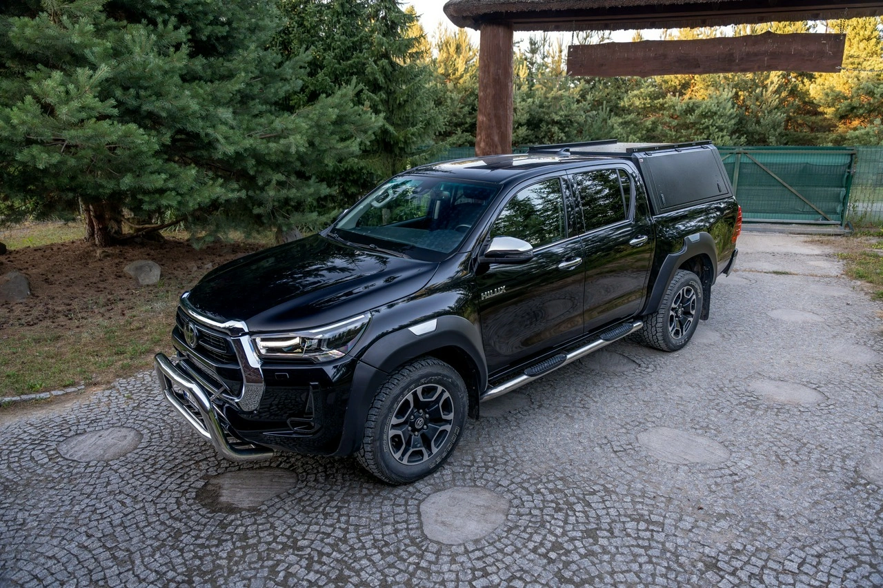 Toyota Hilux - Zdjęcie 24