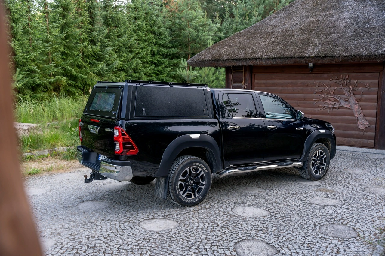 Toyota Hilux - Zdjęcie 25