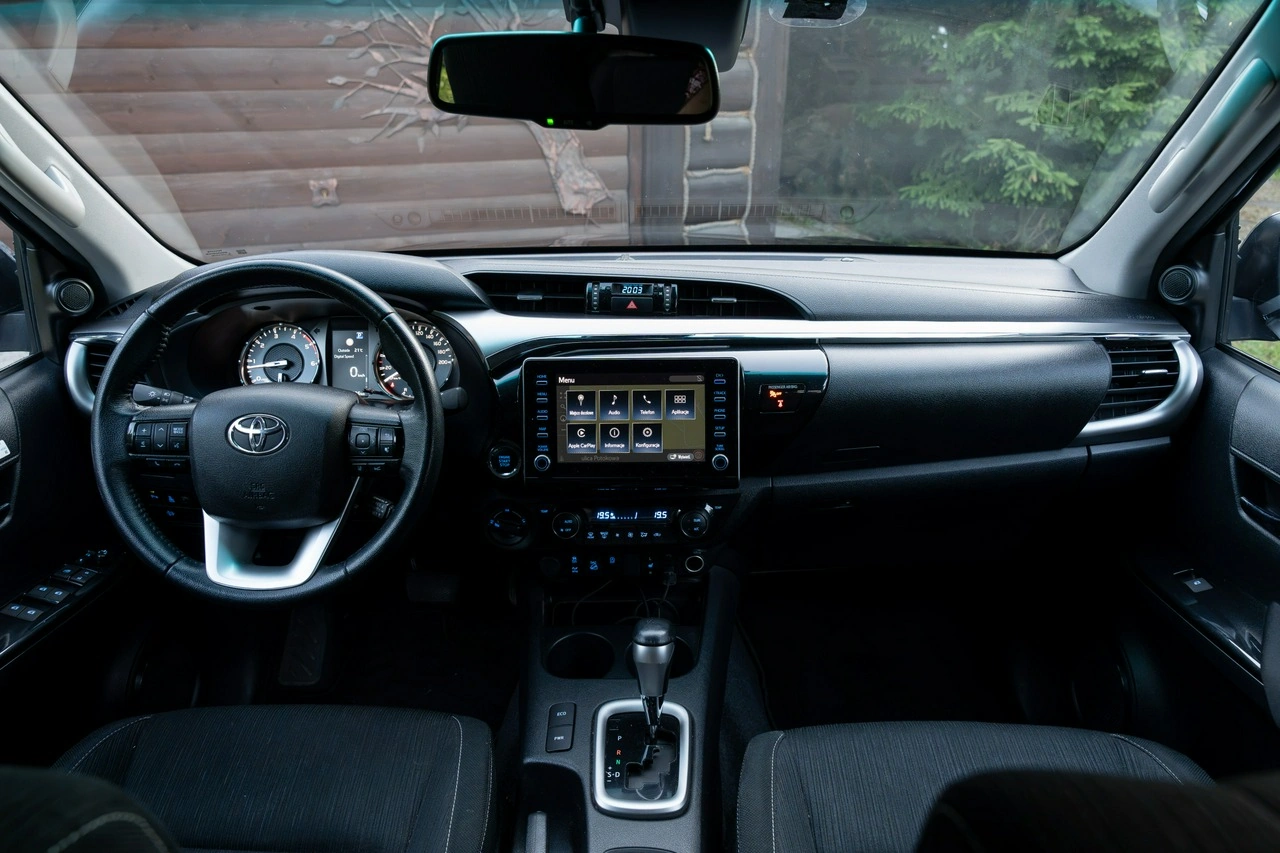 Toyota Hilux - Zdjęcie 48