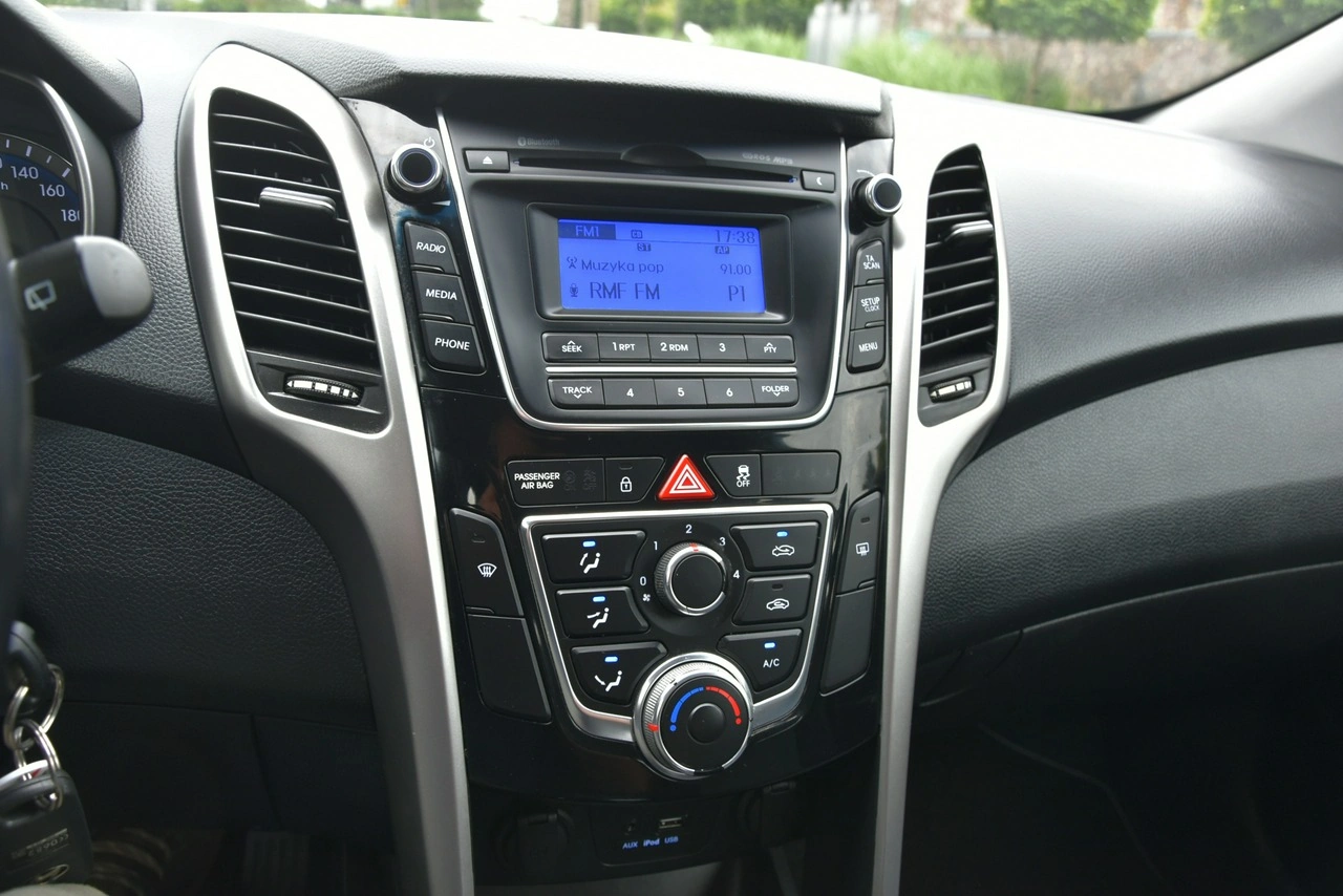 Hyundai i30 - Zdjęcie 11