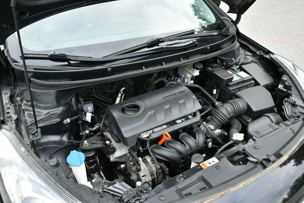 Hyundai i30 - Zdjęcie 27