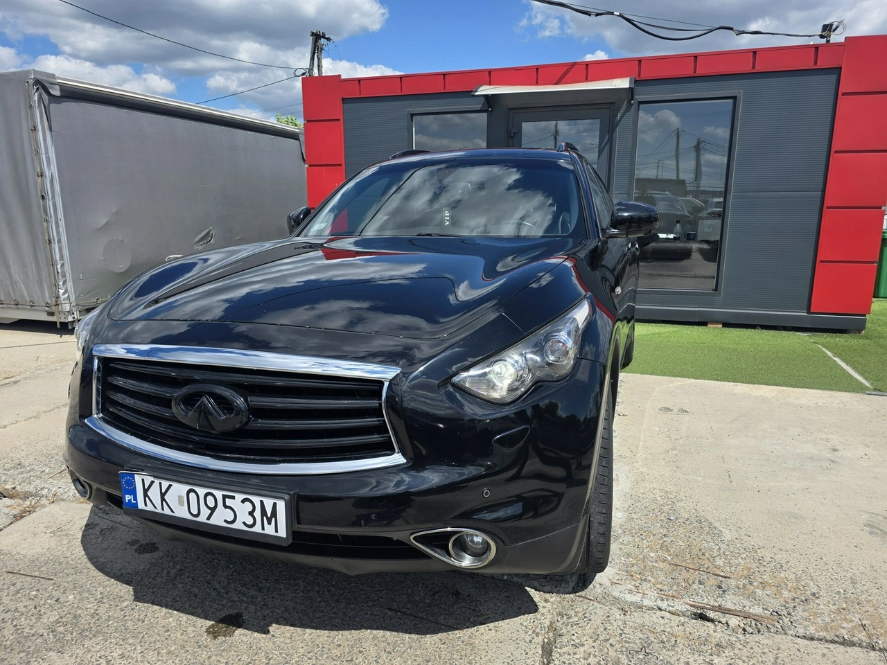 Infiniti QX70 - Główne zdjęcie