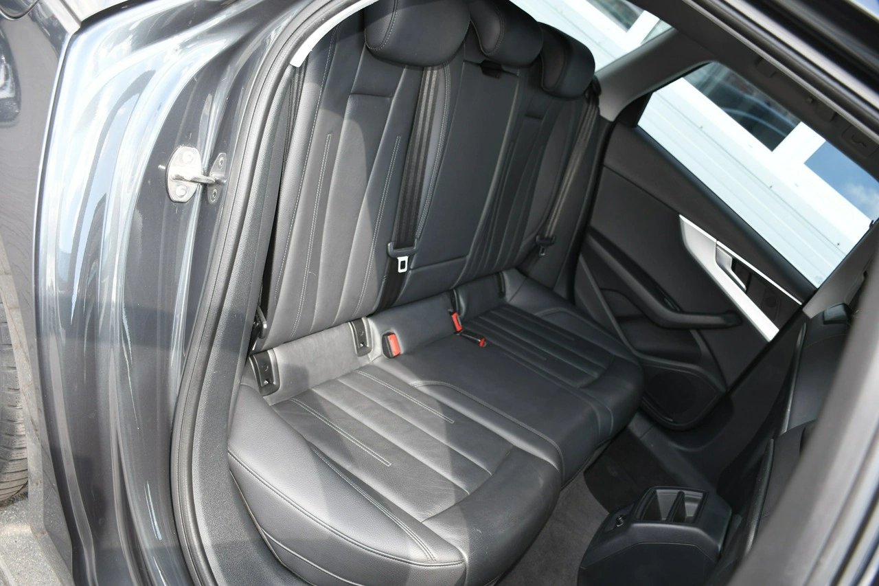 Audi A4 - Zdjęcie 31