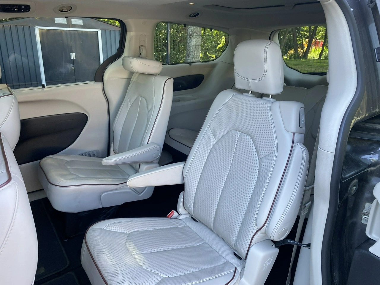 Chrysler Pacifica - Zdjęcie 10